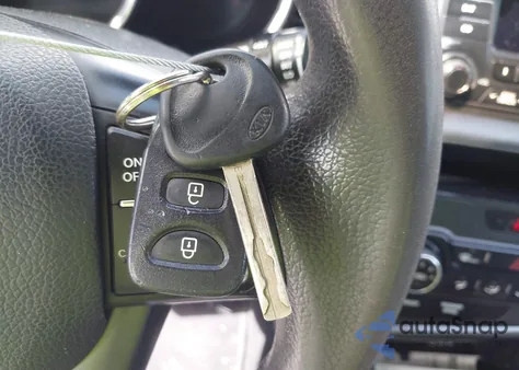 2013 Kia Optima Lx z USA, uszkodzony, nr VIN 5XXGM4A75DG185558